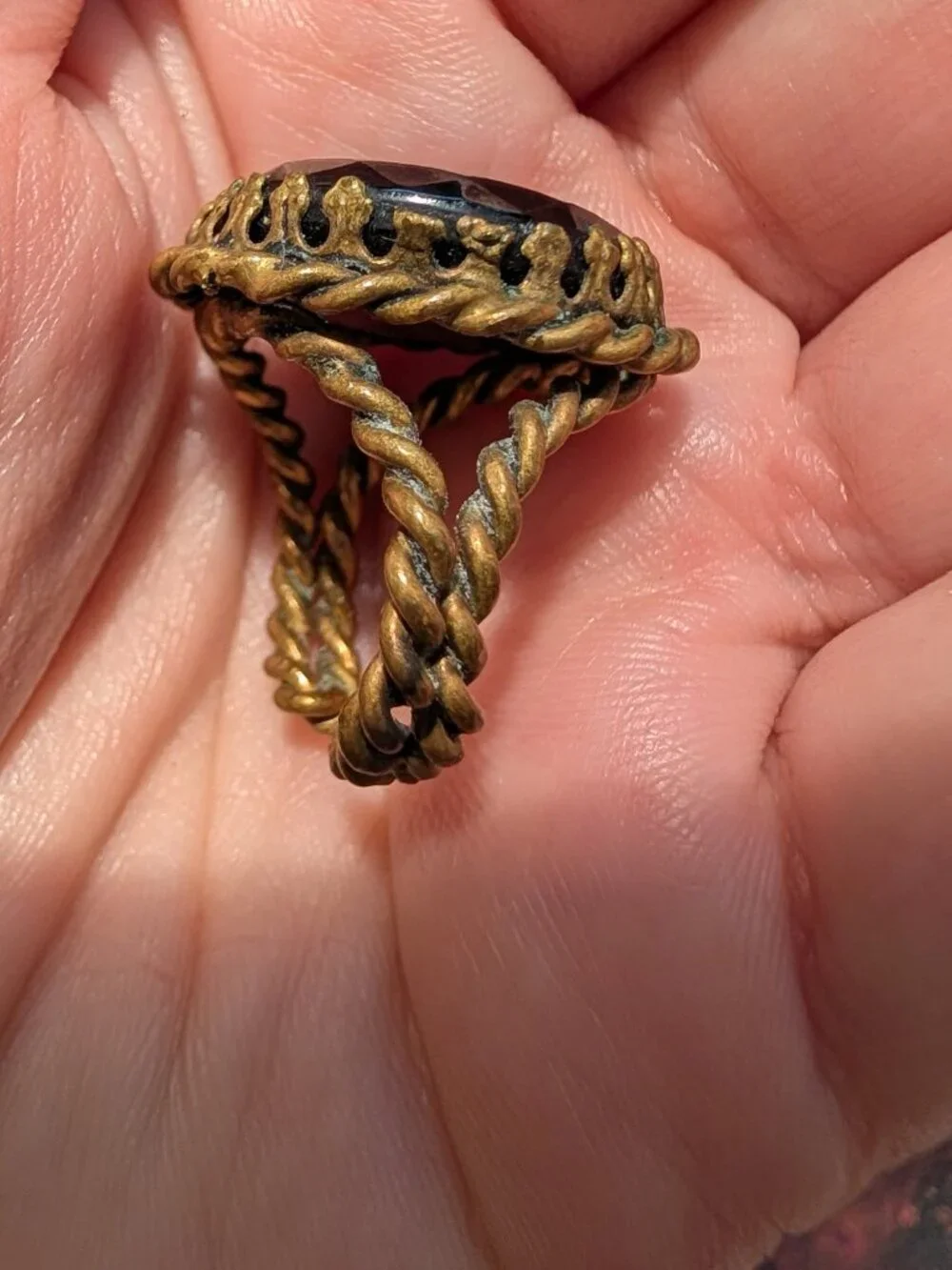 Vintage Jet Black Glass Intaglio Braided Brass Victorian Ring, Size 5.5